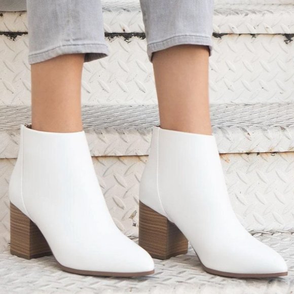 New White Point Toe Chunky Heel Ankle Boots Booties - Picture 3 of 4
